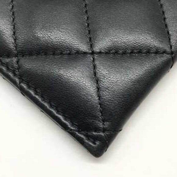 Authentic CHANEL CC Black Quilted Lambskin Leather Classic Card Holder Case Gold - Picture 6 of 7